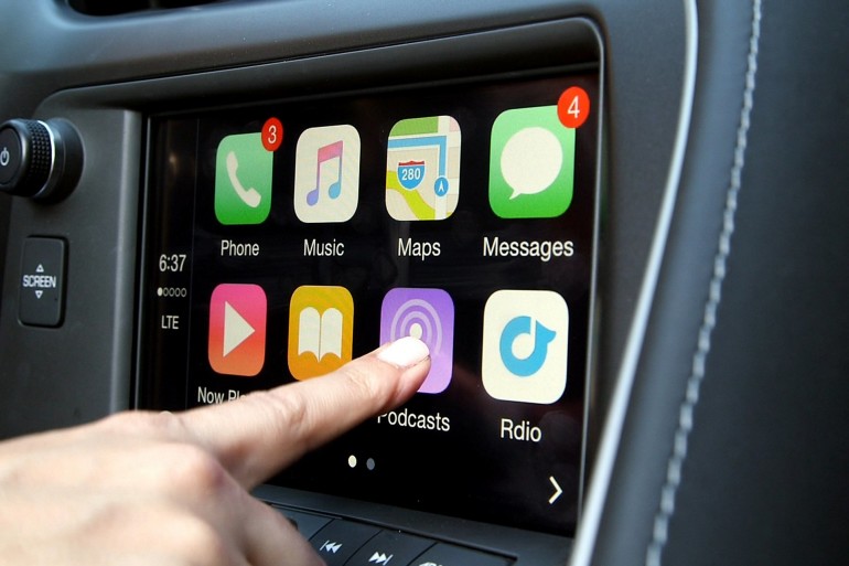 Come funziona Apple Car Play e Android Auto e Mirror Link
