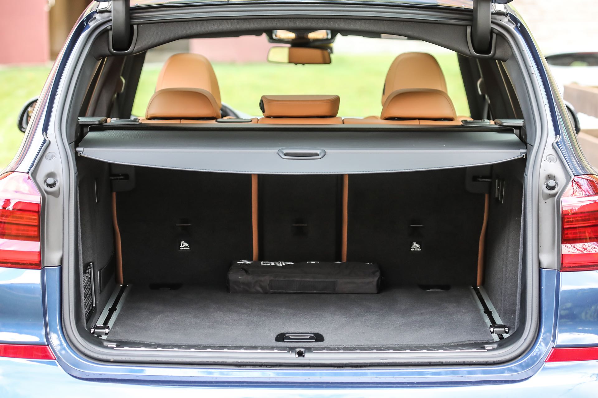 Bagagliaio aperto della BMW X3