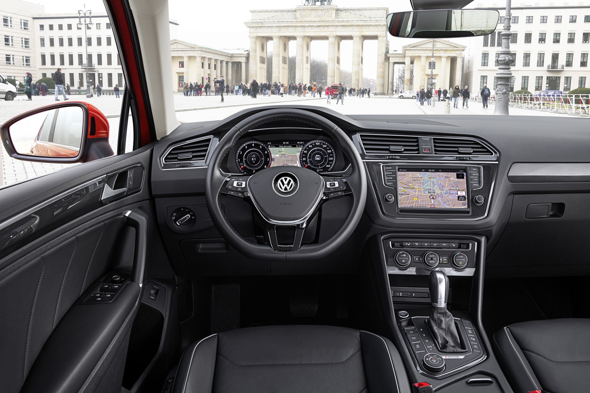 Interni della Volkswagen Tiguan 2.0 TDI 150 cv