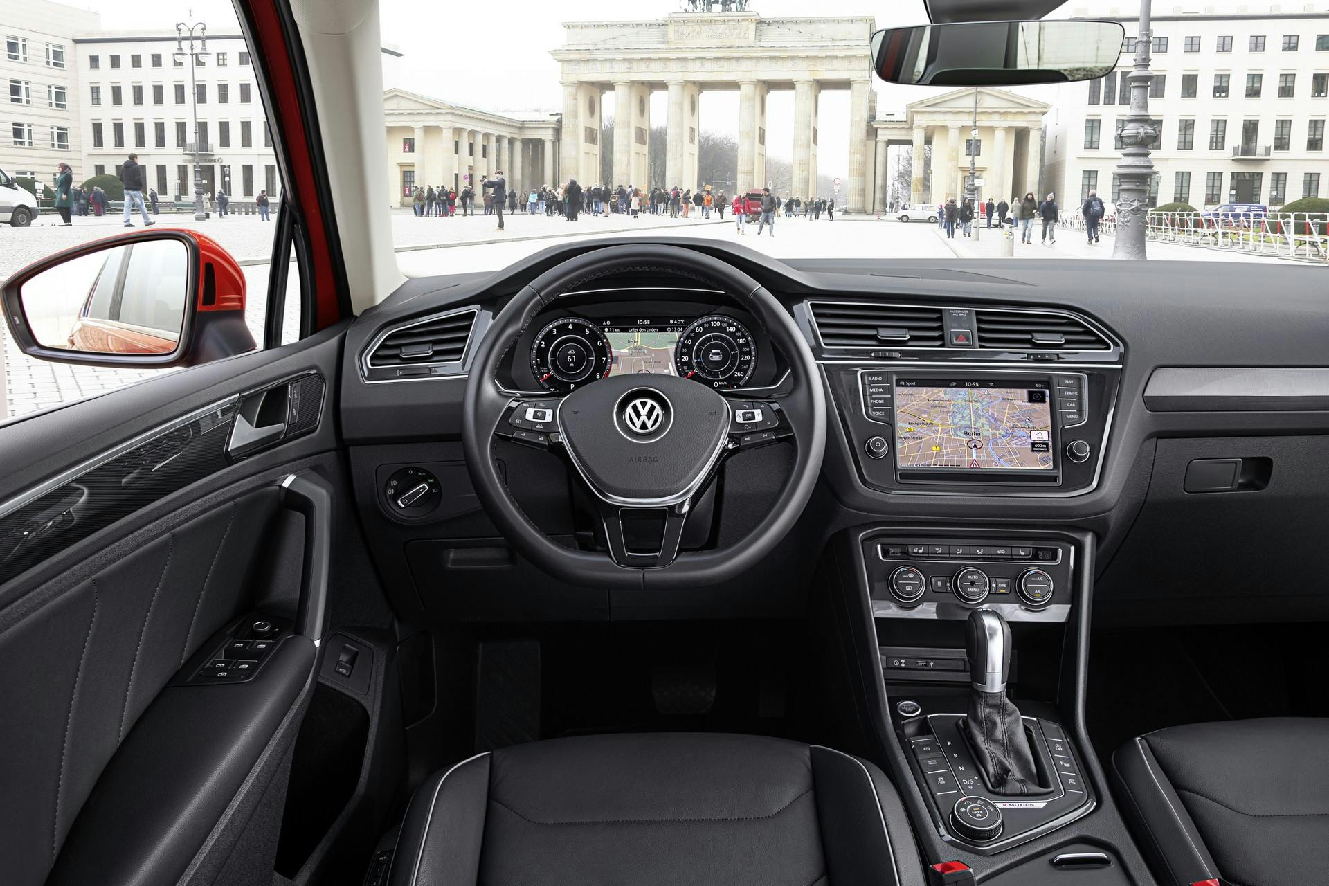 Interni della Volkswagen Tiguan 2.0 TDI 150 cv