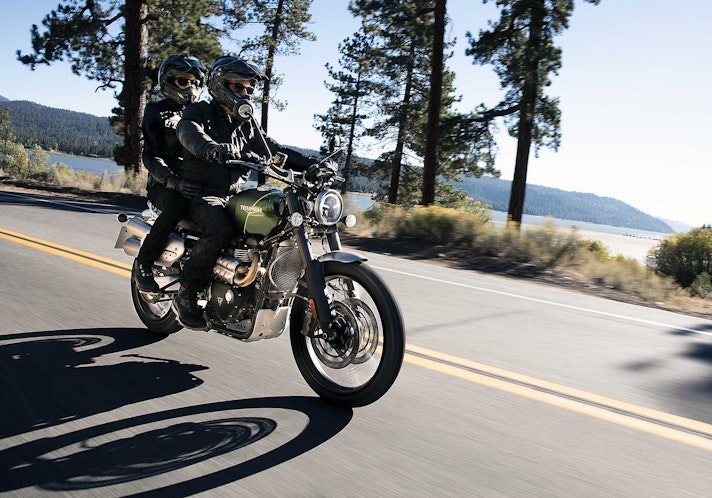 Triumph-Scrambler-1200-XC-XE-2019-038