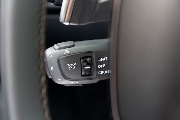 PEUGEOT-508-2018-001