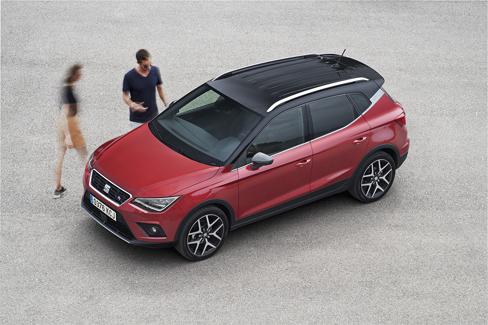 Seat Arona TGI, vista dall'alto