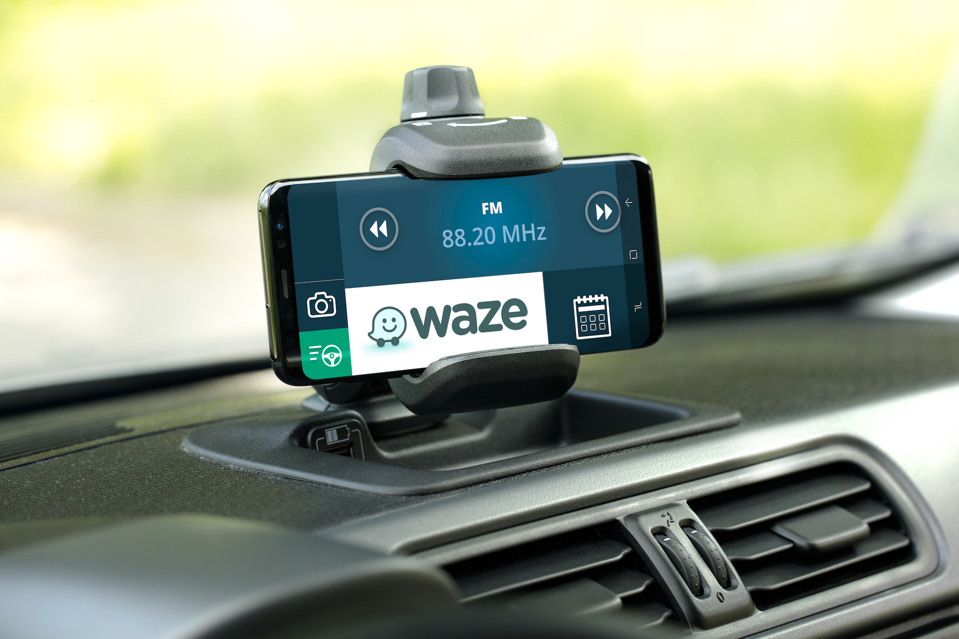 Fiat Panda Waze supporto smartphone