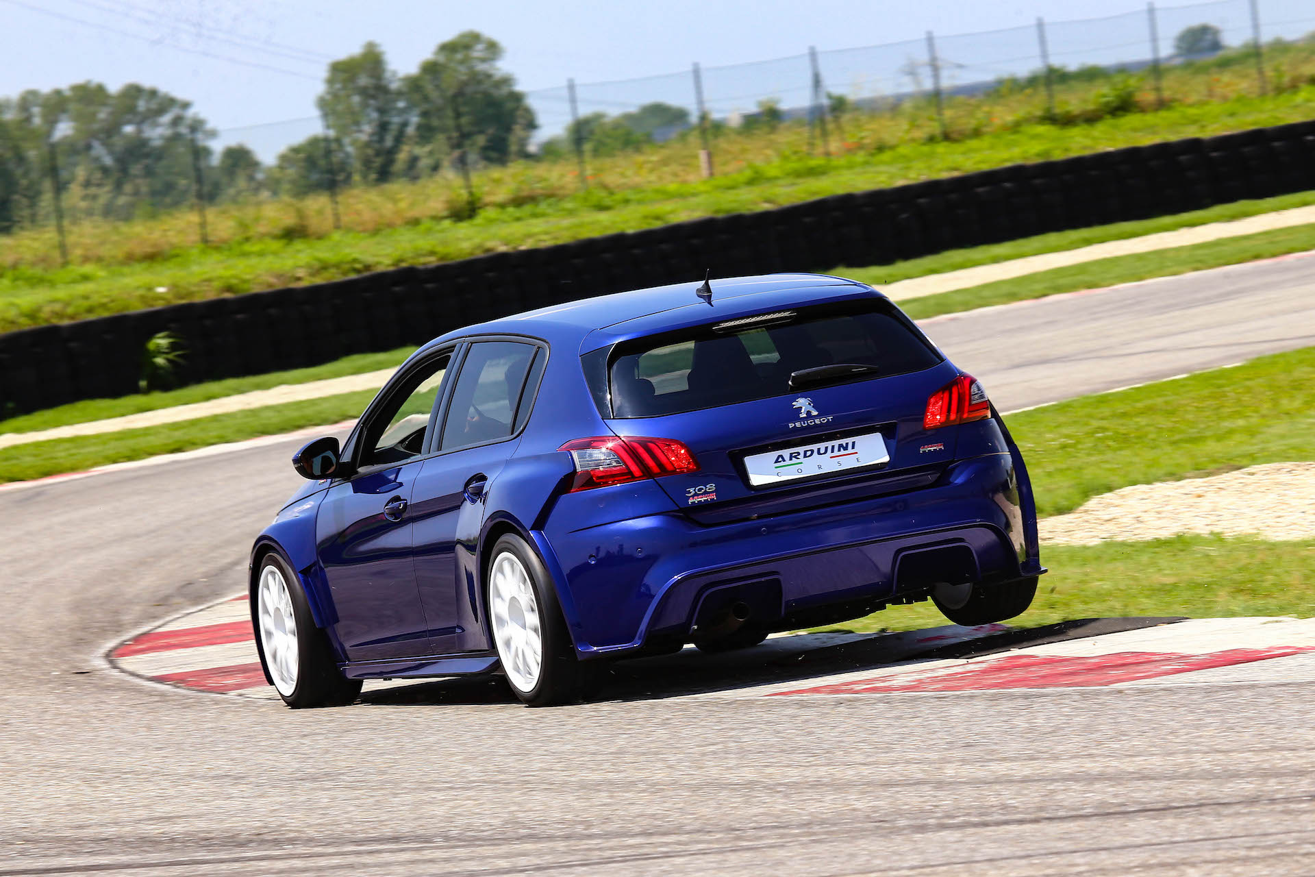 Peugeot 308 by Arduini Corse 3/4 posteriore