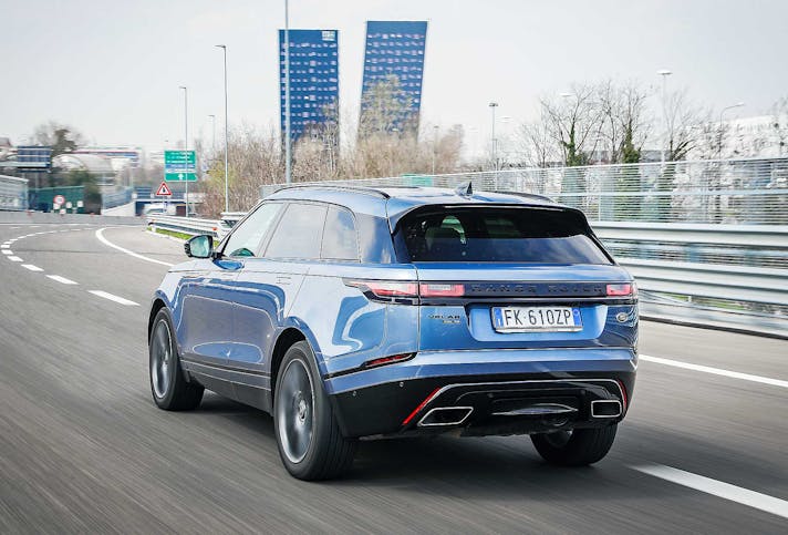 Range-Rover-Velar-D300-HSE-016