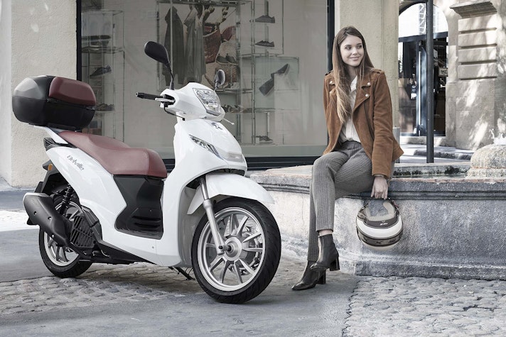 Peugeot-Belville-statica-015