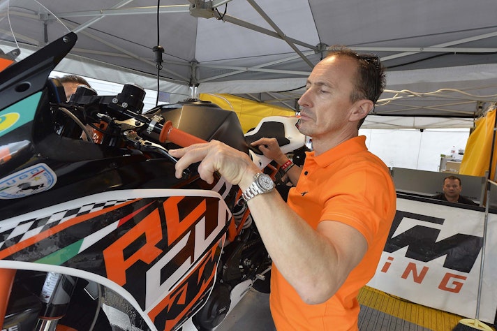 ktm customer racing – 001