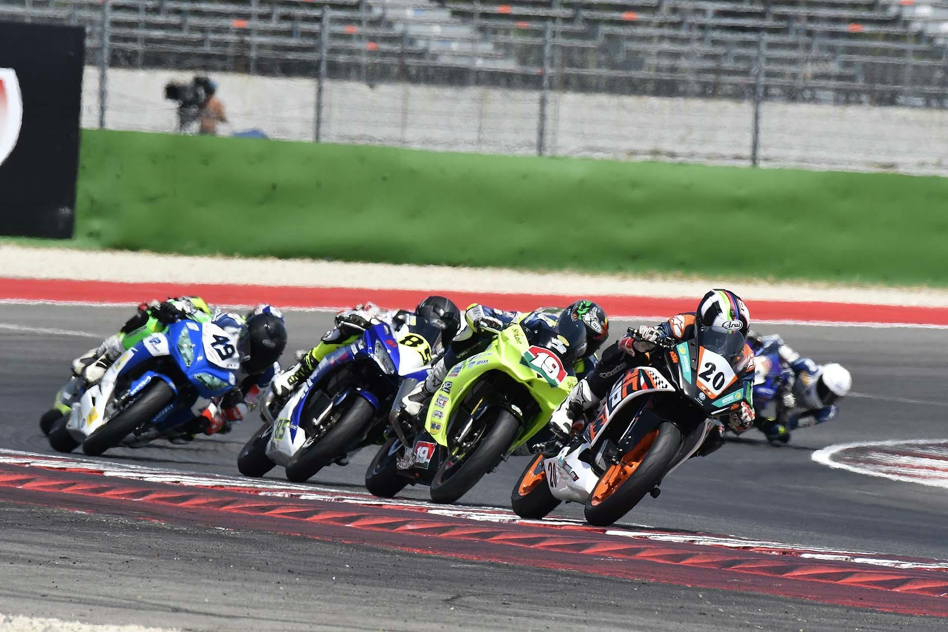 ktm rc 390 cup bagarre