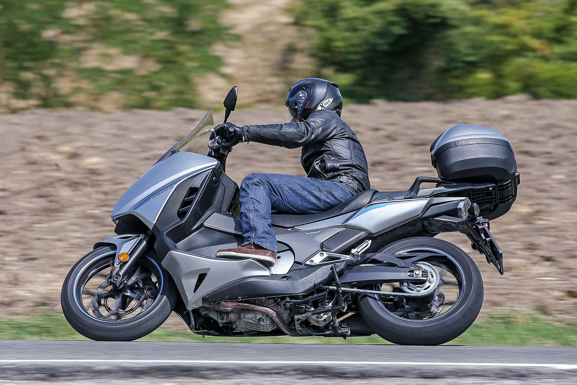 honda integra 750 s - dinamica