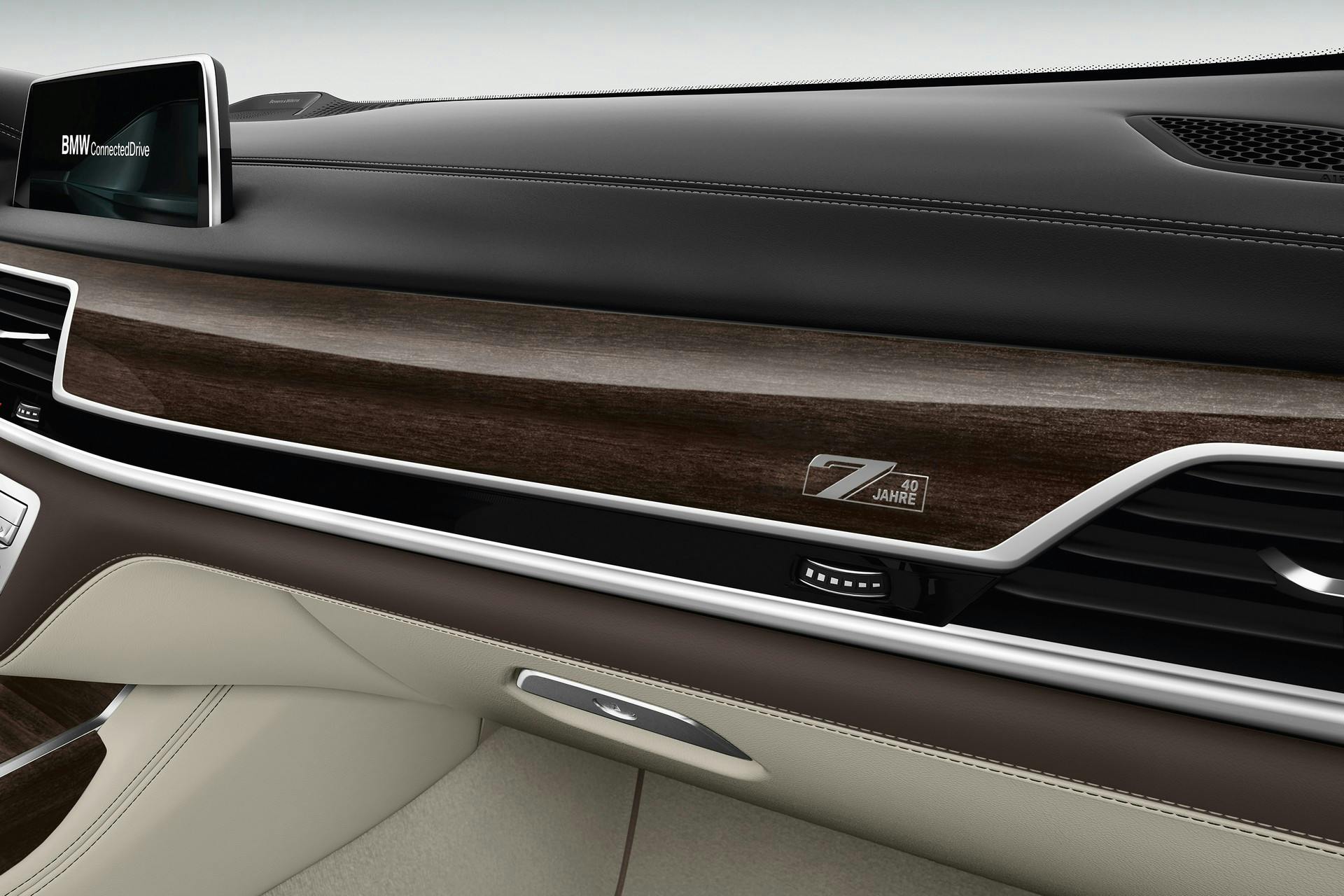 BMW Serie 7 40 Years Edition interni