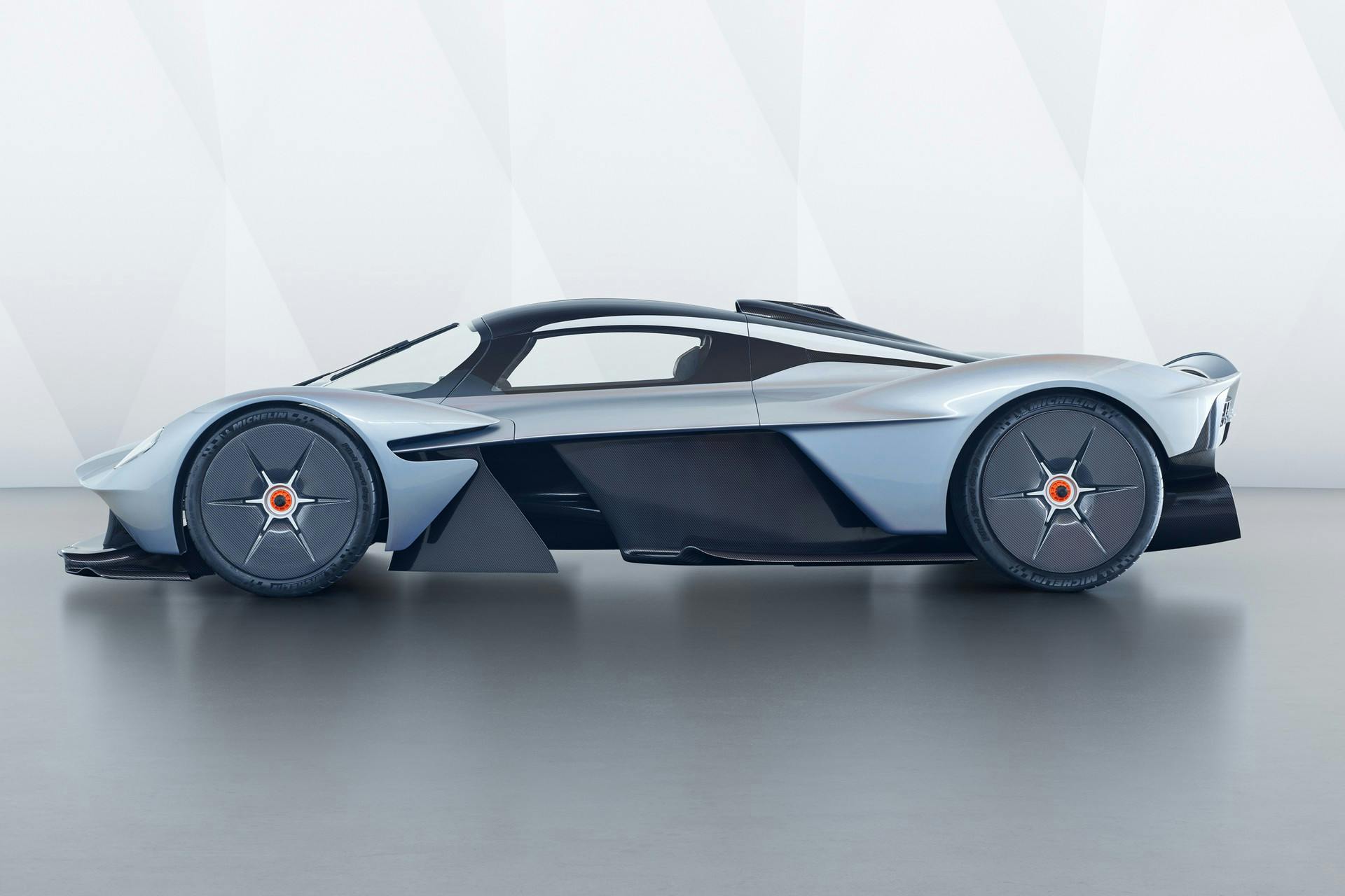 Aston Martin Valkyrie statica