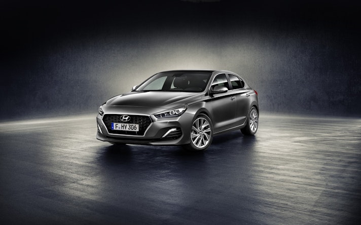 Hyundai i30 Fastback-001