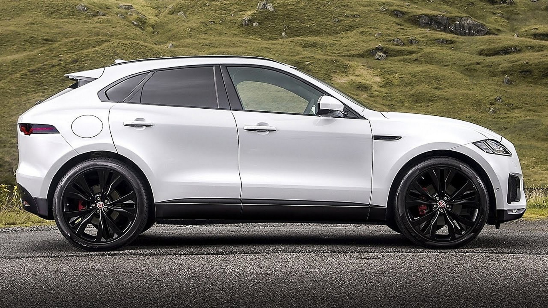 Jaguar E-Pace rendering