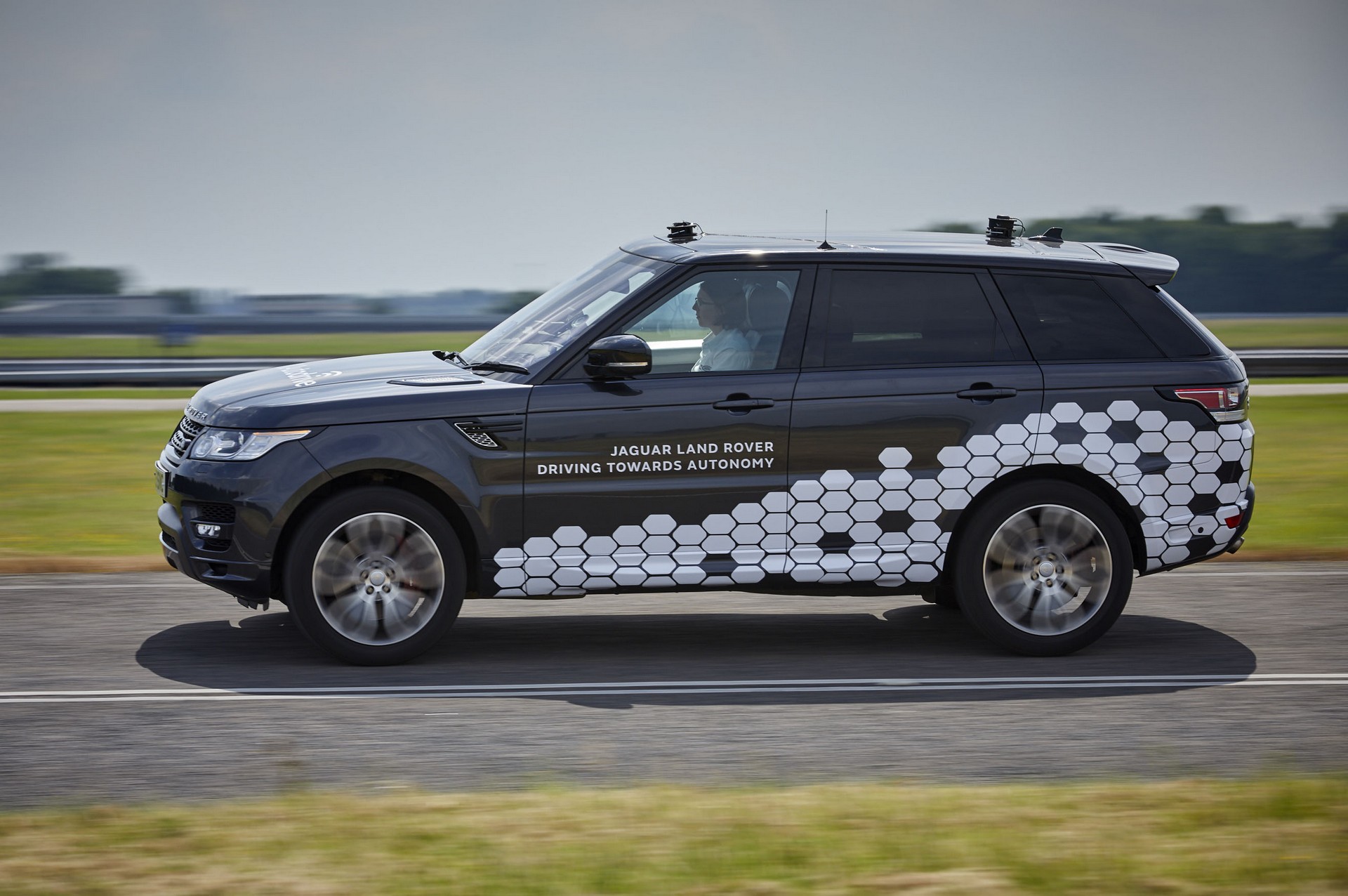 Range Rover Sport Autonomous Urban Drive dinamica