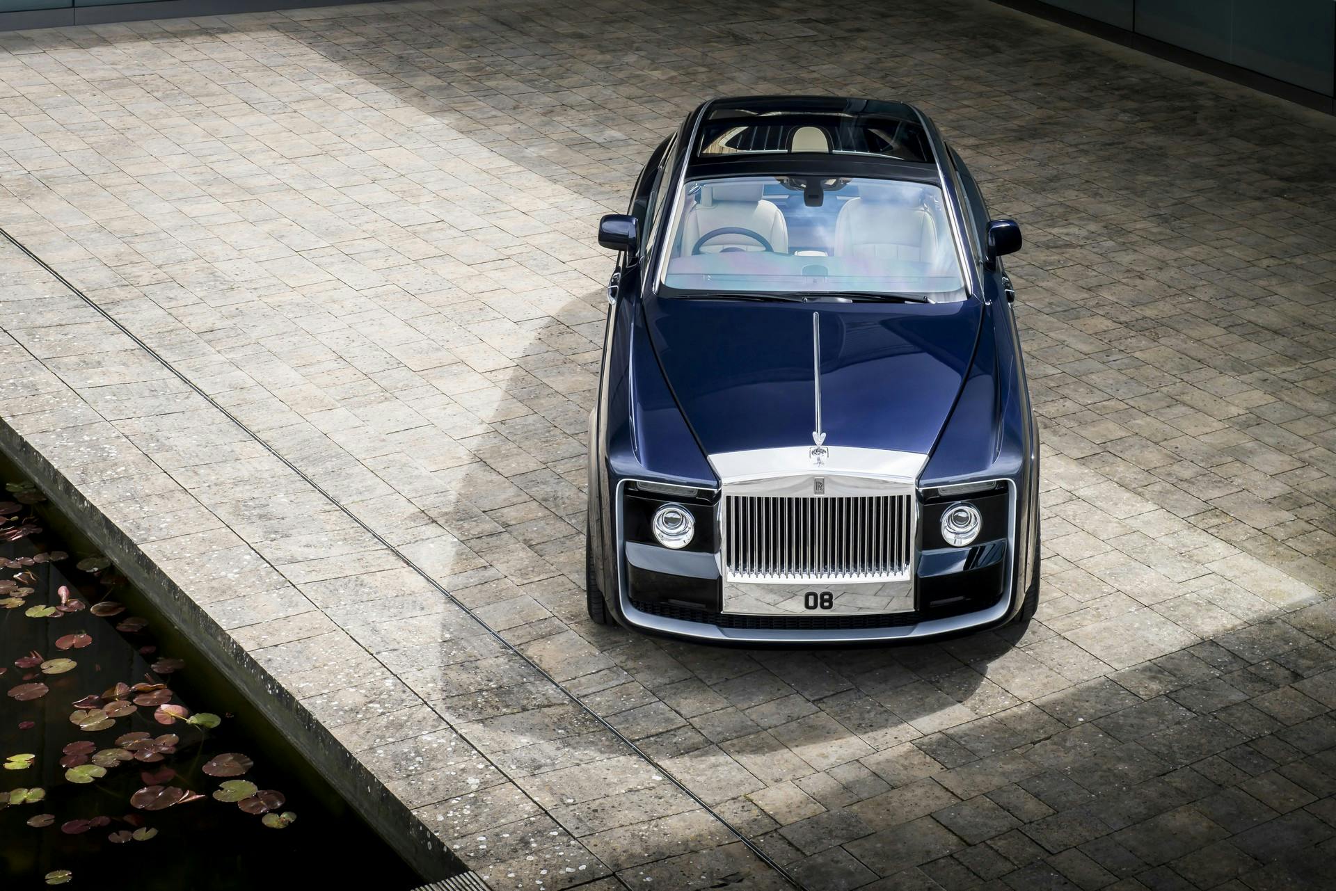 Rolls-Royce Sweptail statica