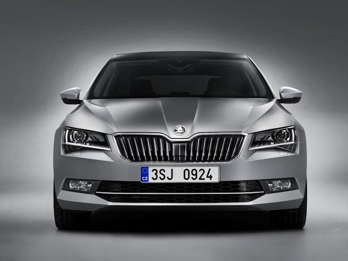Skoda Superb MY17-005