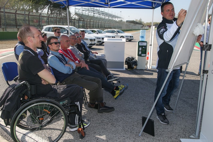 BMW Driving Experience-007