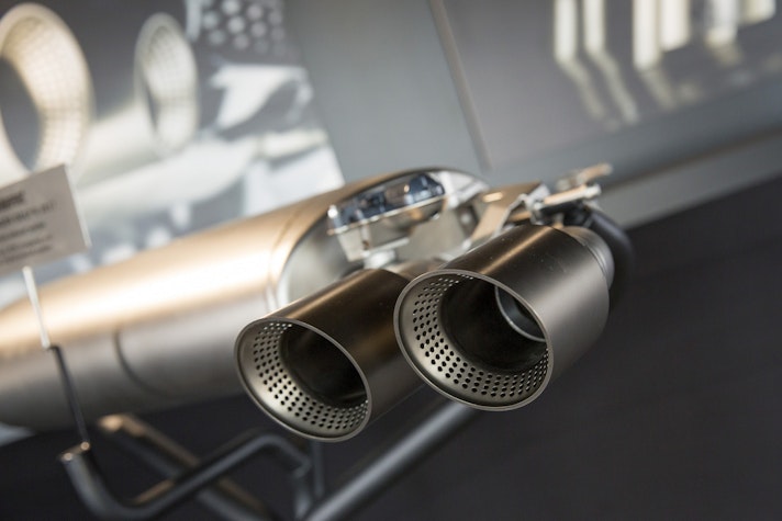 Volkswagen Golf R-024