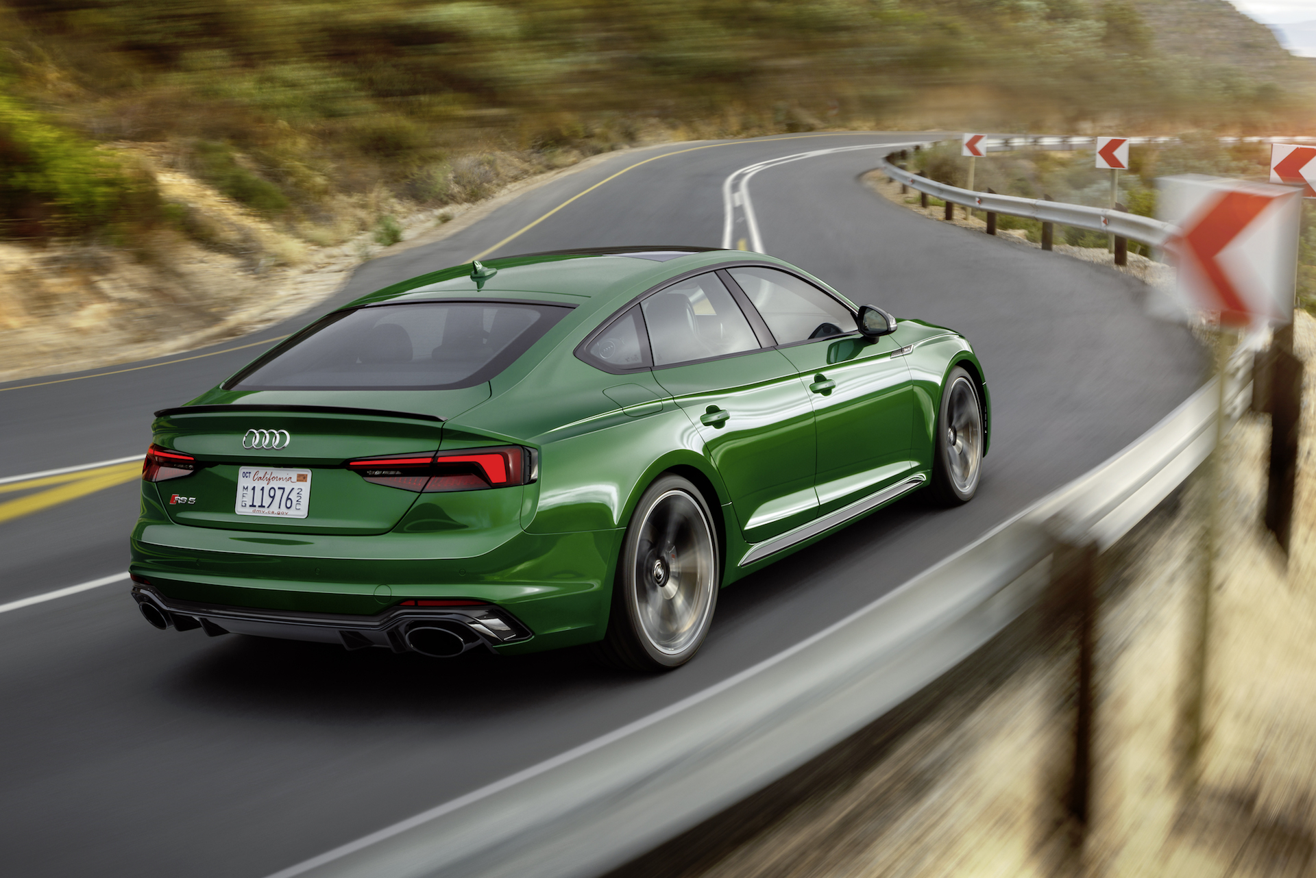Audi RS5 Sportback posteriore curva usa