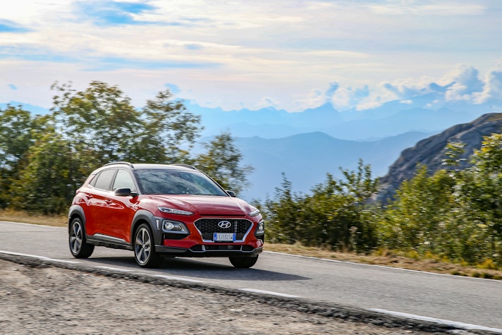 Hyundai-Kona-2018-03