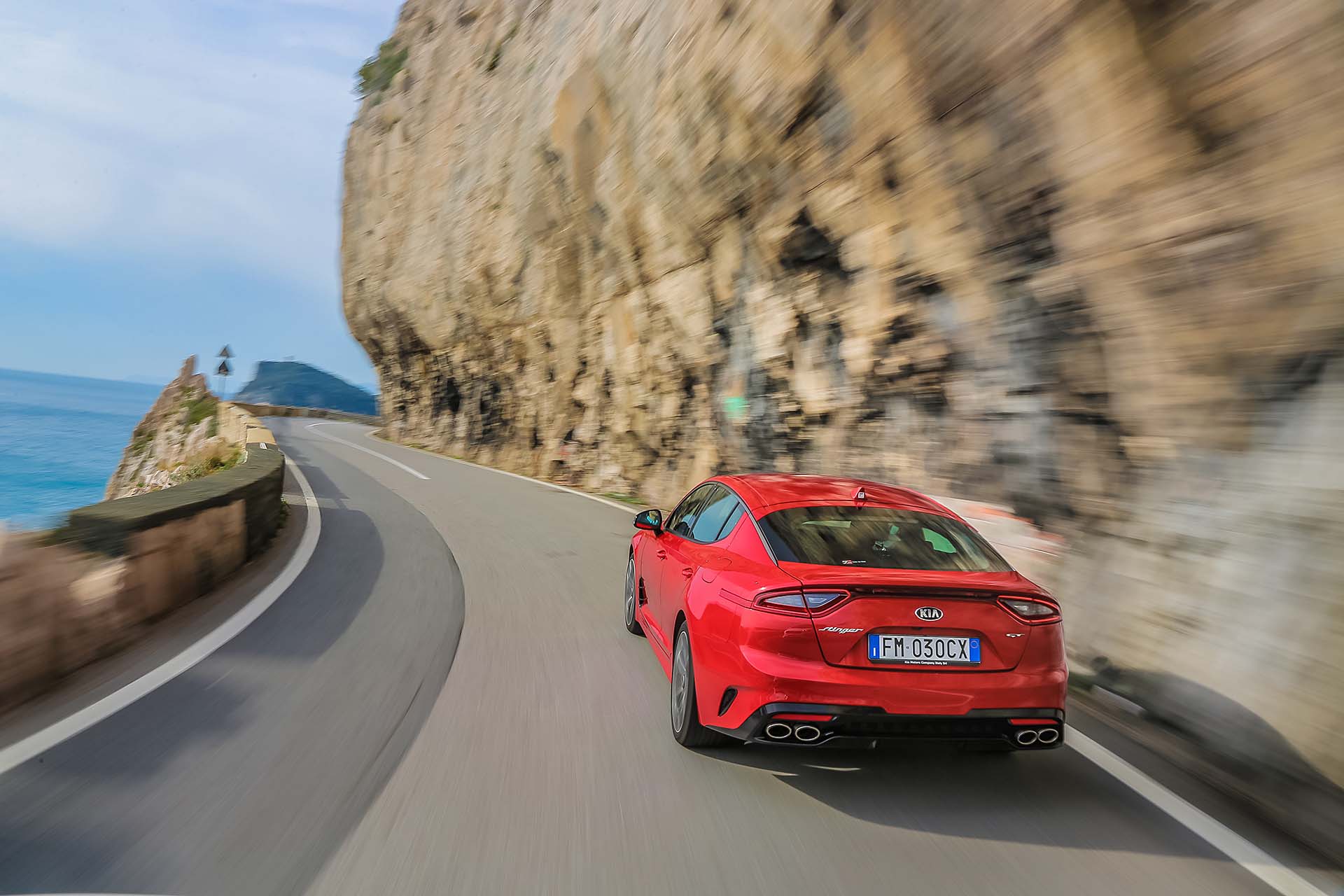 Kia Stinger - dinamica