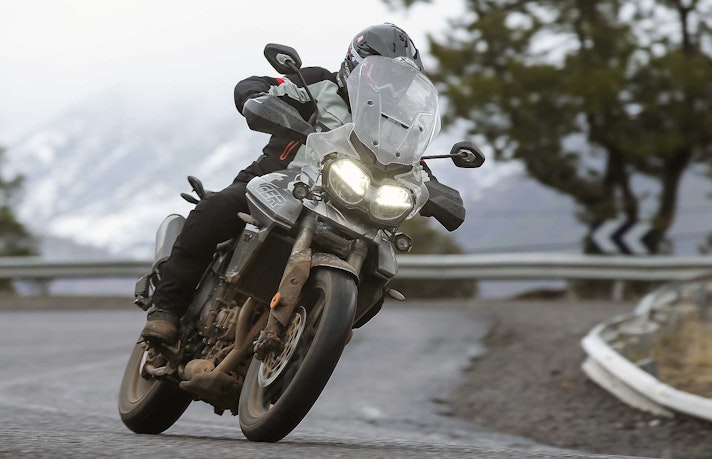 Triumph-Tiger-800-2018-024