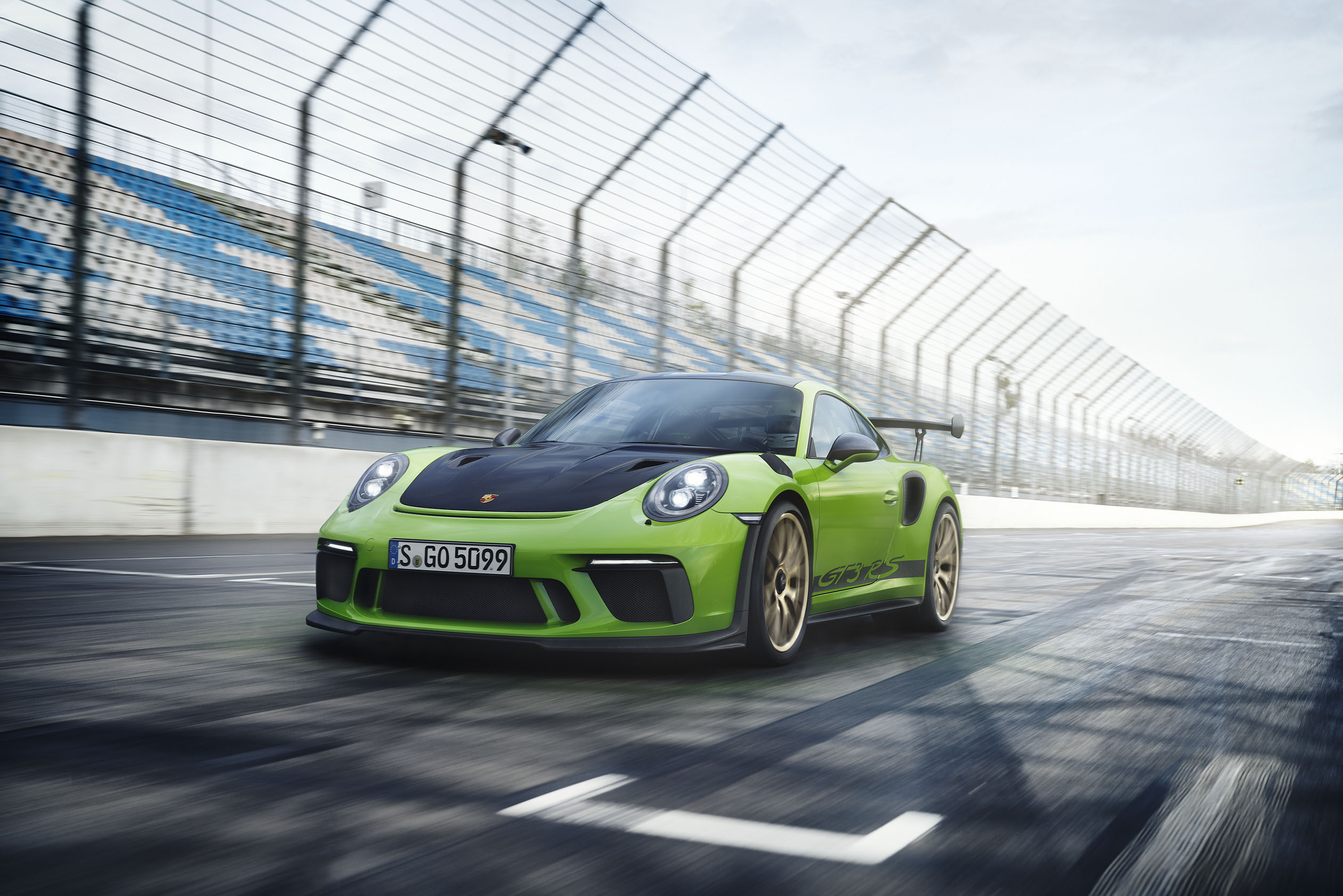 Porsche 911 GT3 RS verde autodromo