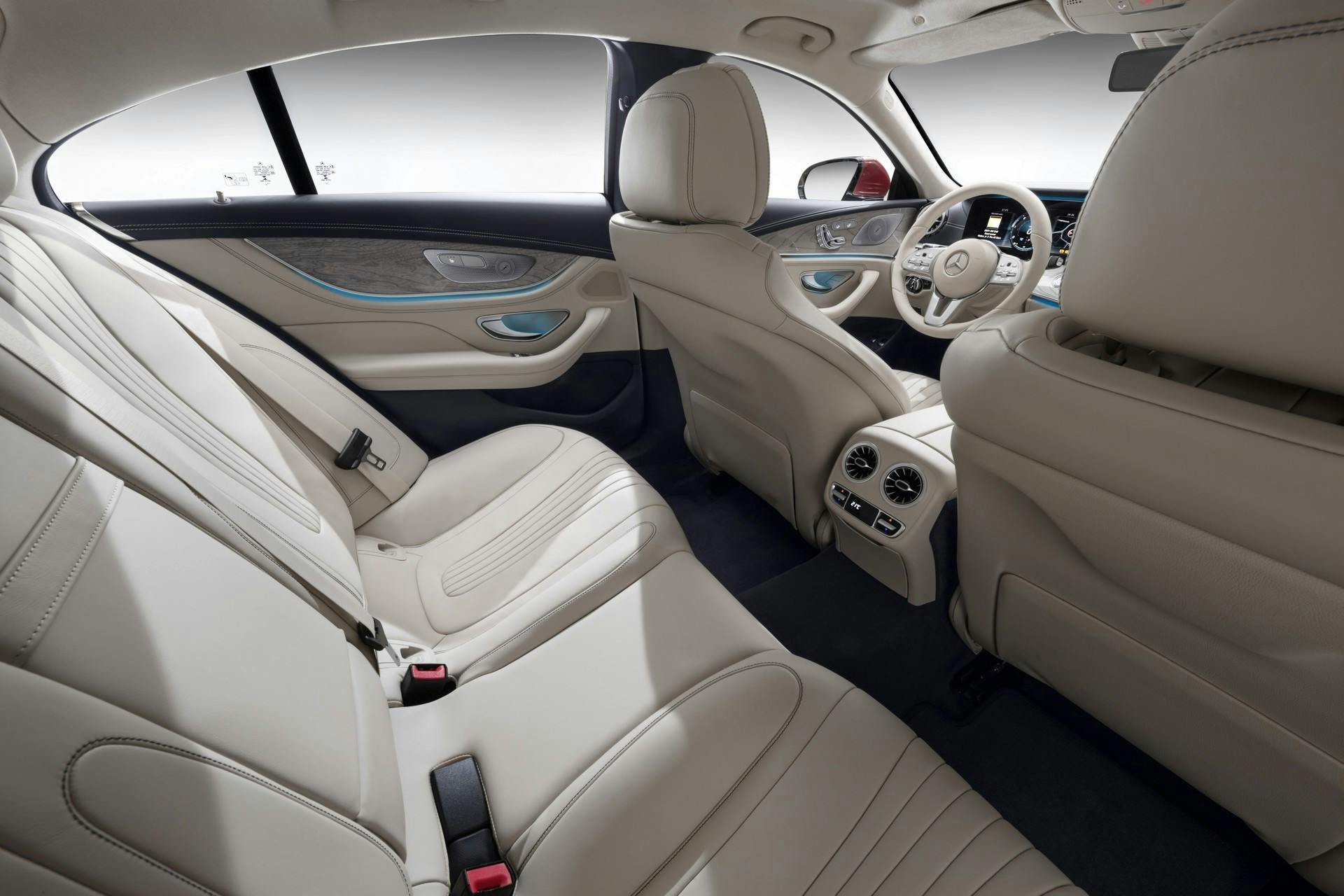 Mercedes-Benz CLS 2018 interni