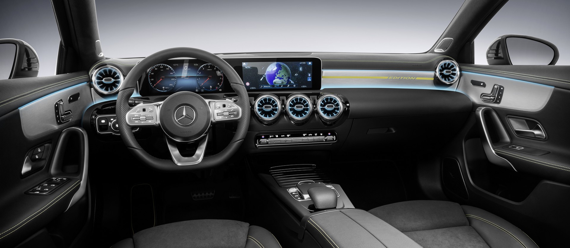 Mercedes-Benz Classe A 2018 interni