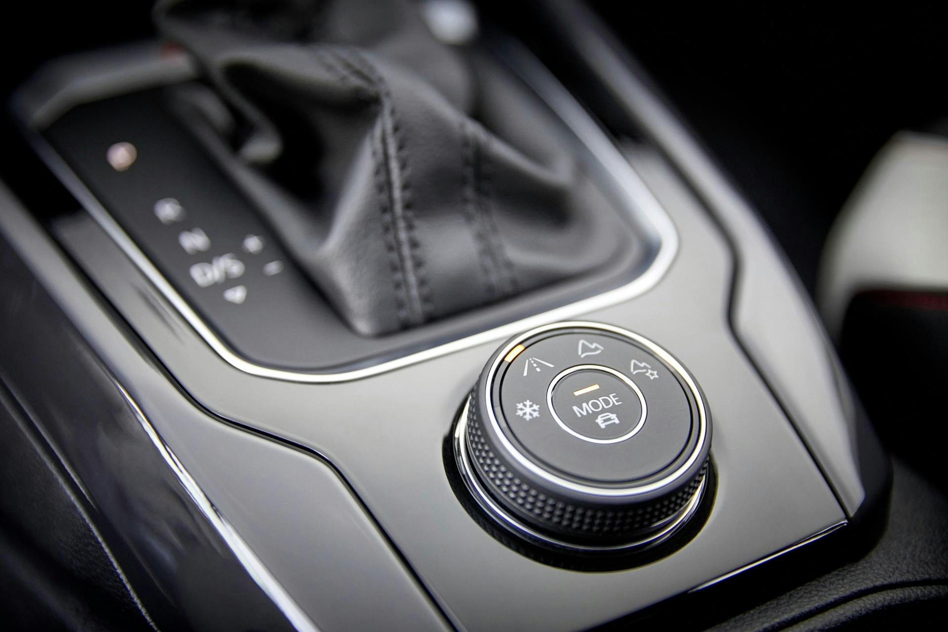 Volkswagen T-Roc dettaglio interno