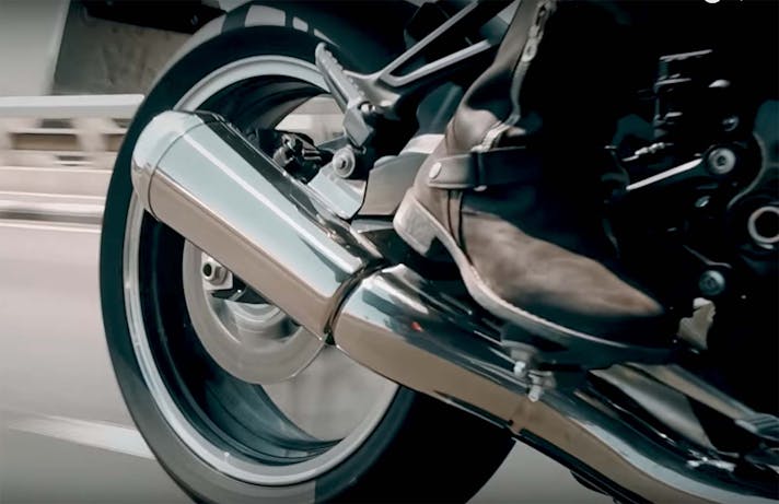 KawasakiZ900Rs2017-001