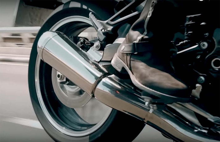 KawasakiZ900Rs2017-001