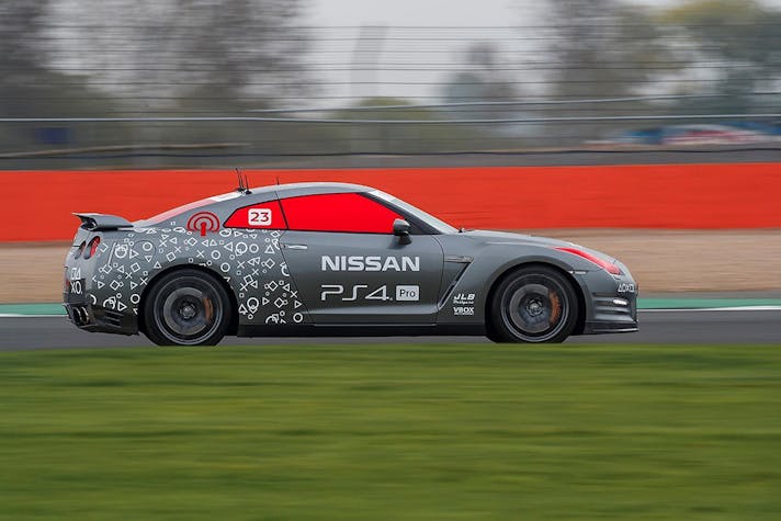 Nissan GT-R /C