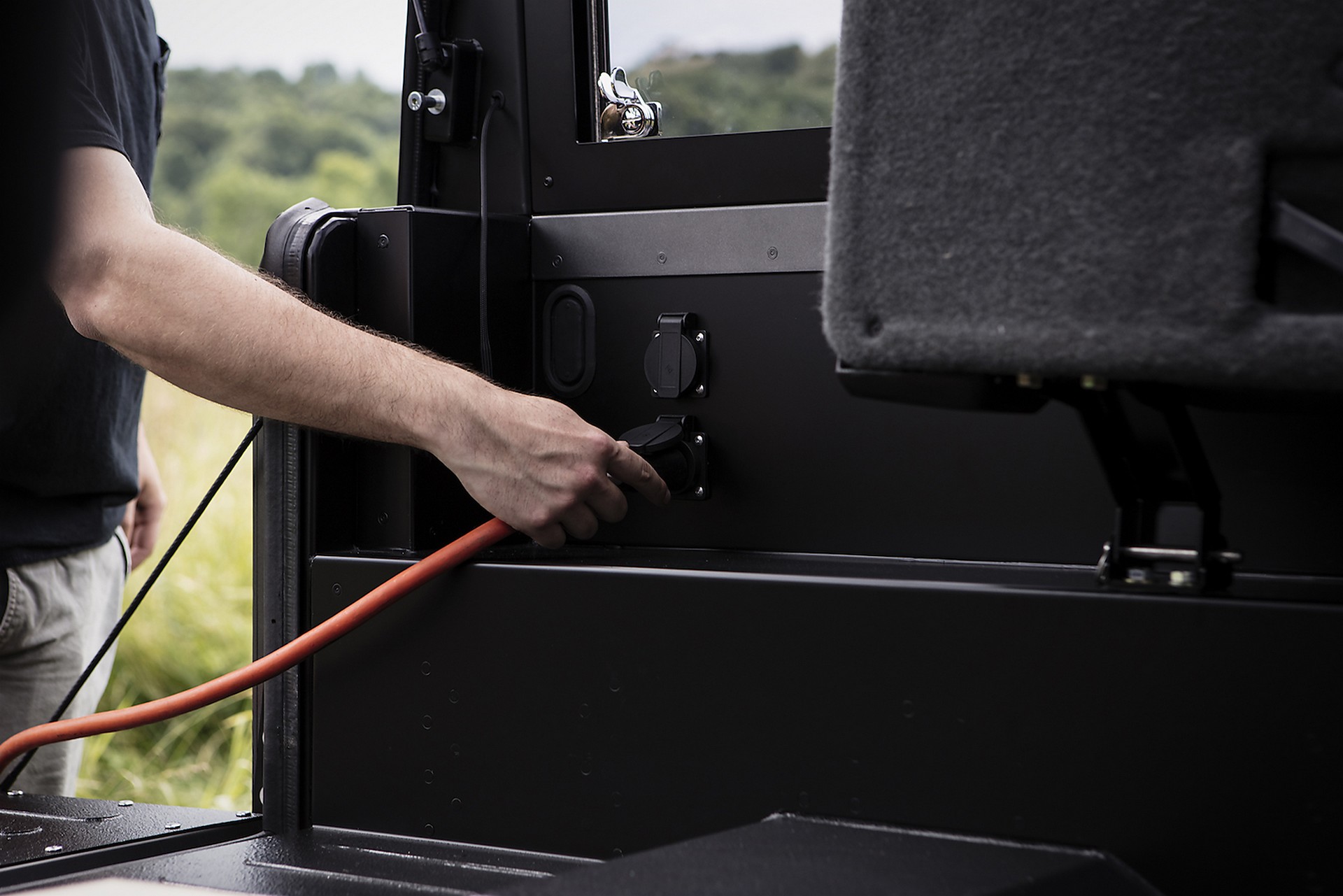 Bollinger B1 dettaglio