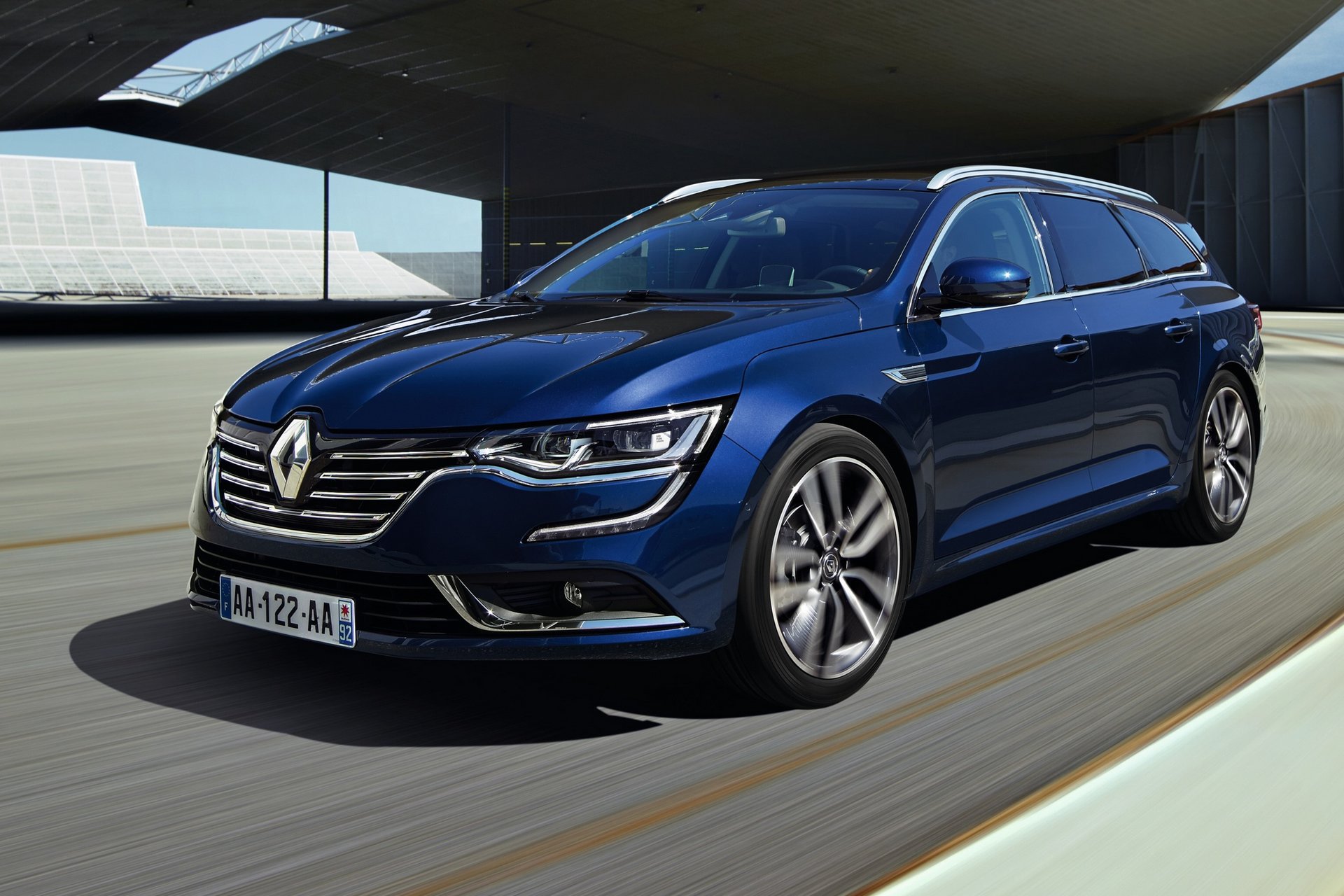 Renault Talisman Sporter Famiglia Moderna   RenaultTalismanSporter Apertura 