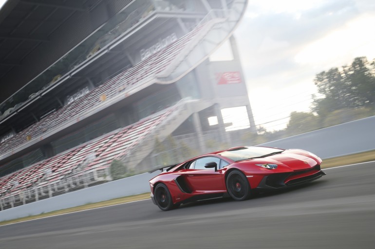 Lamborghini Aventador LP 750 Superveloce_43