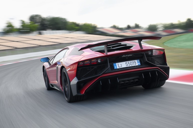 Lamborghini Aventador LP 750 Superveloce_50