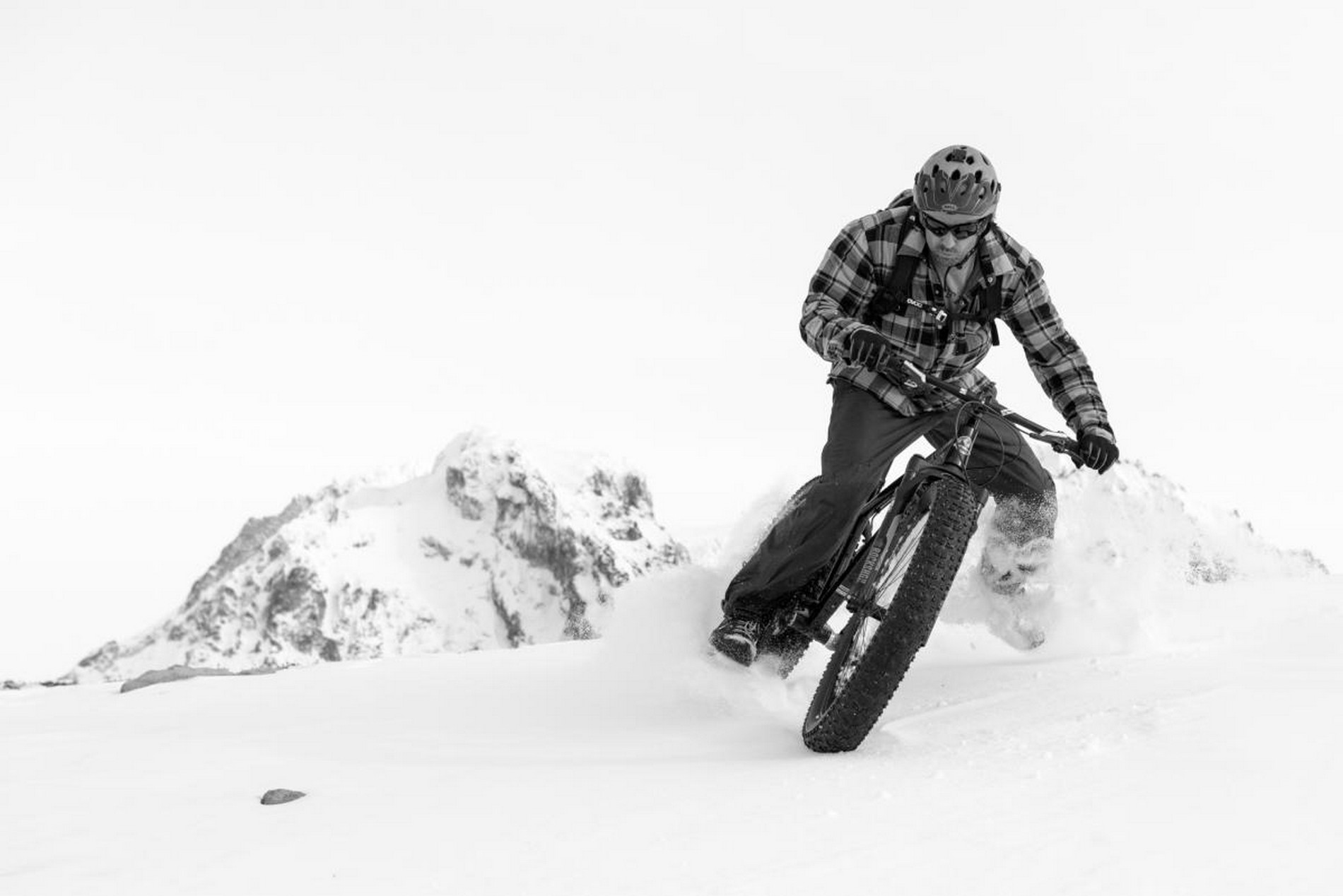 RockyMountainsBlizzard00011