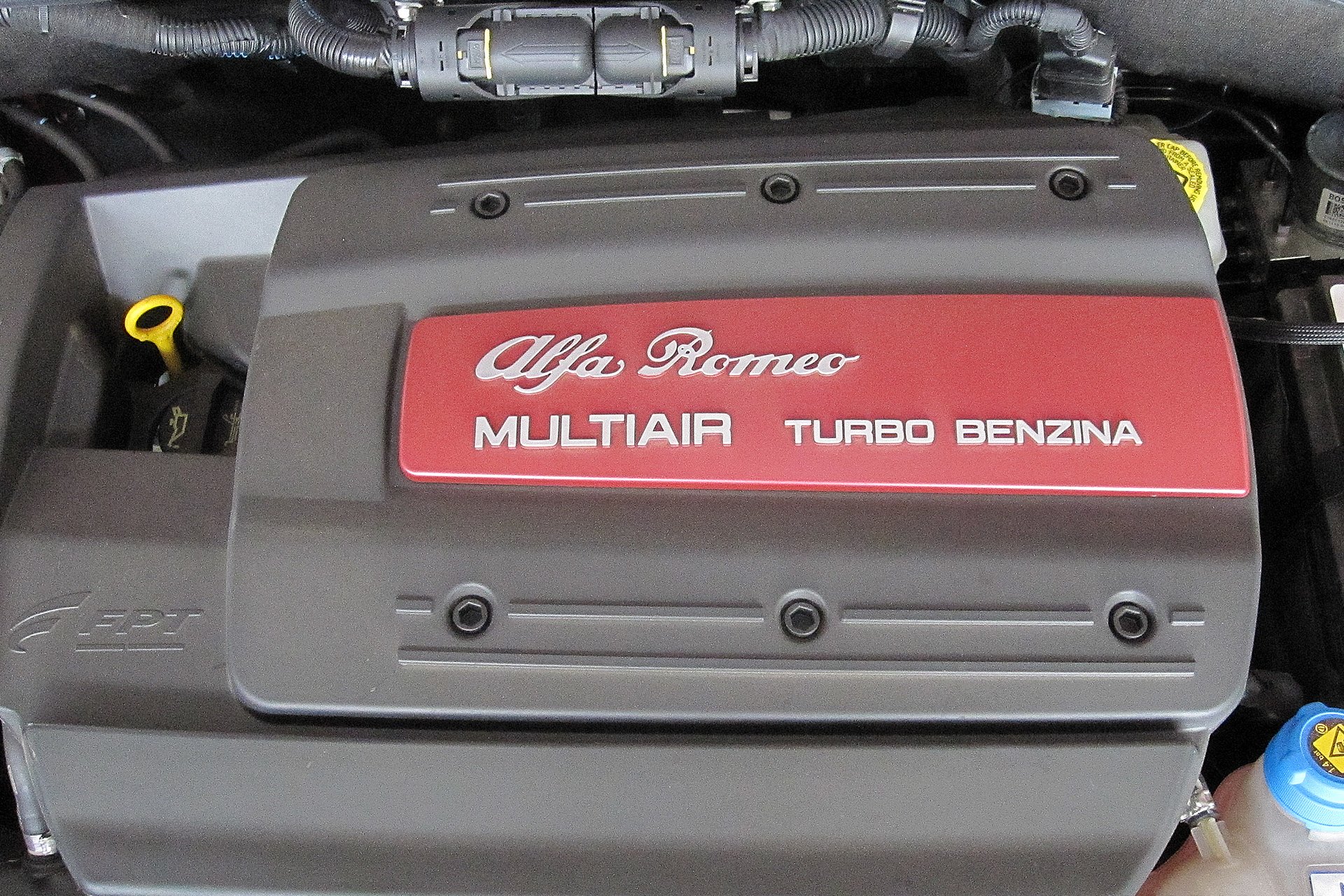 AlfaRomeoNuoviMotori-001