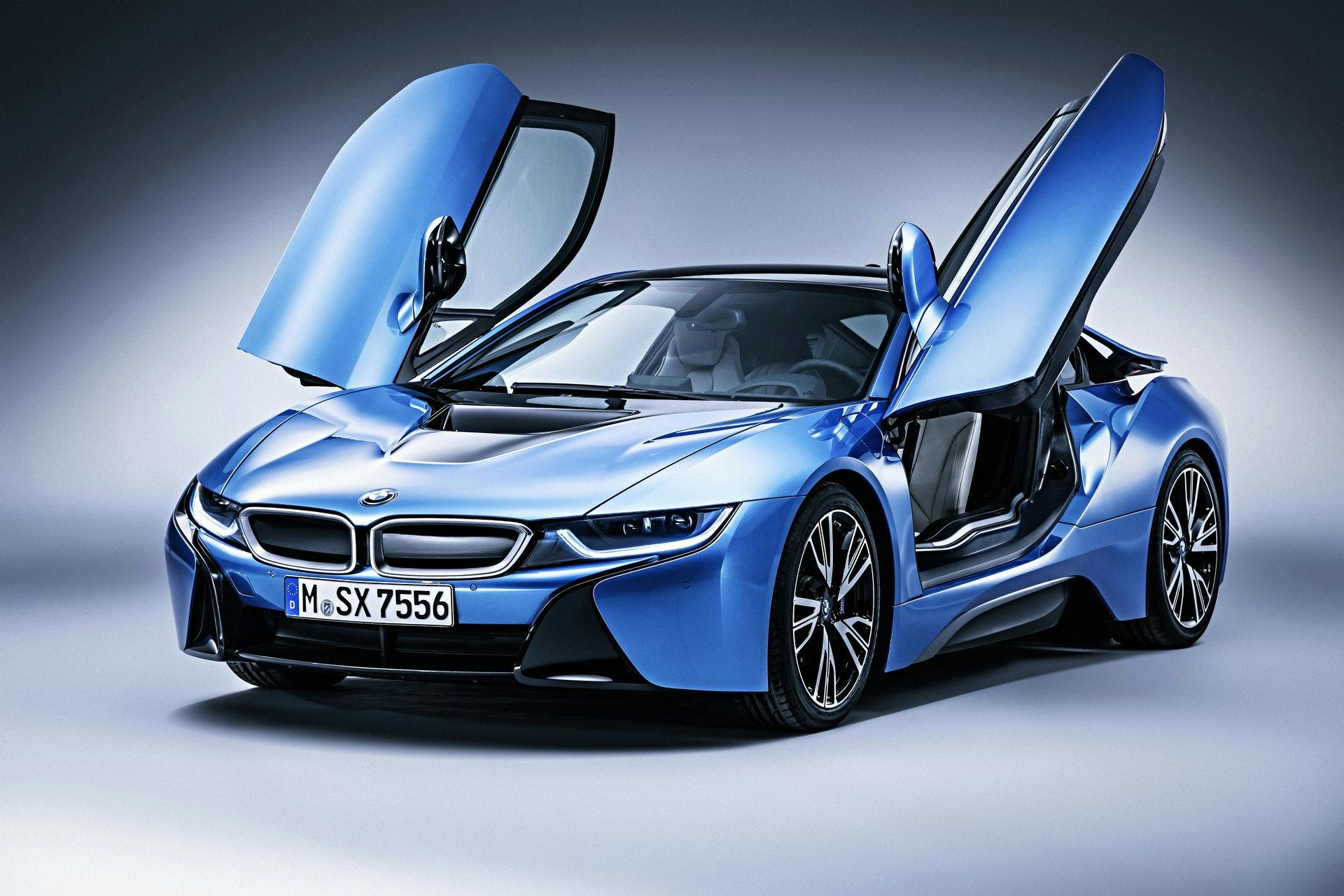 BMWi8-003