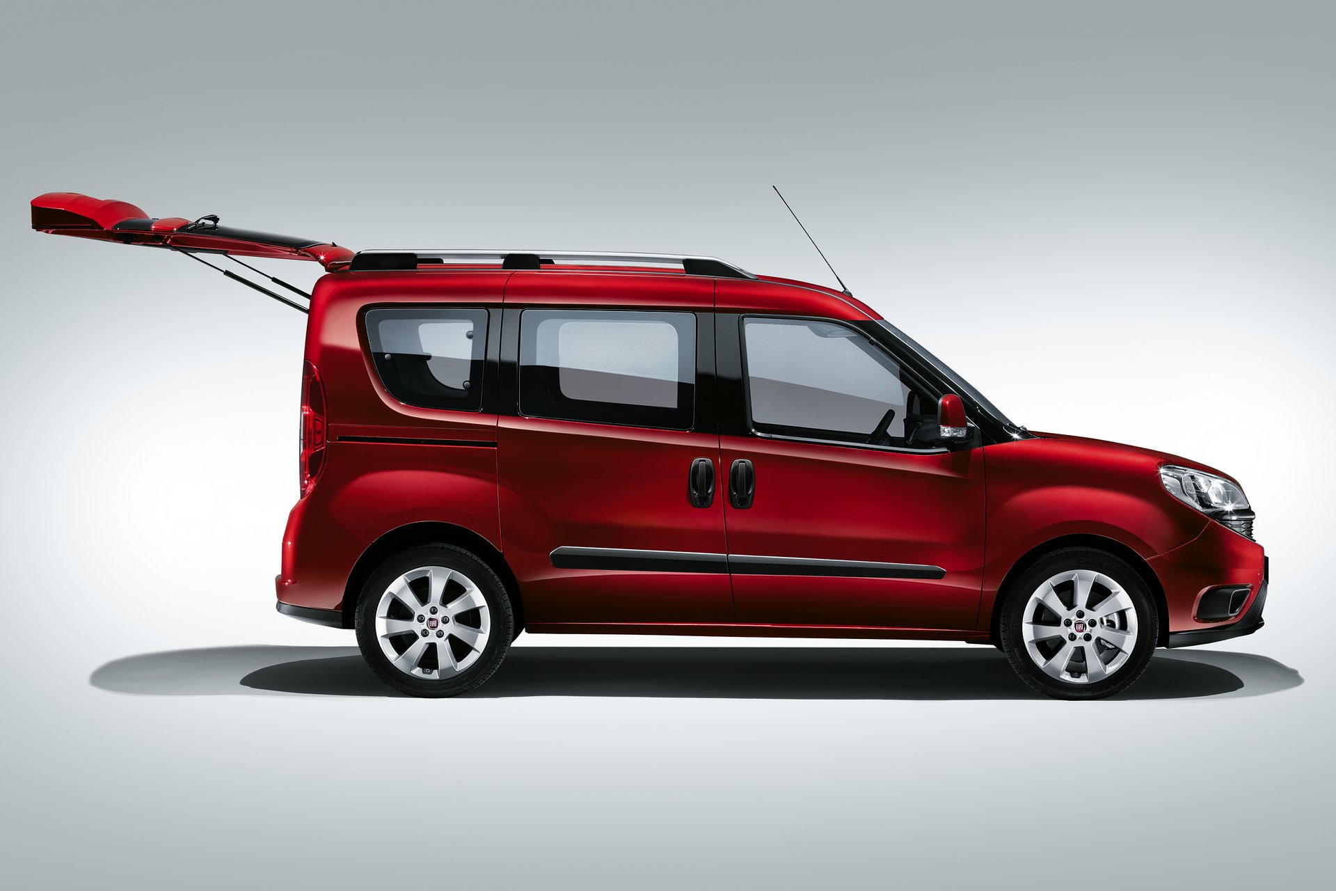 FiatDoblo2015-001