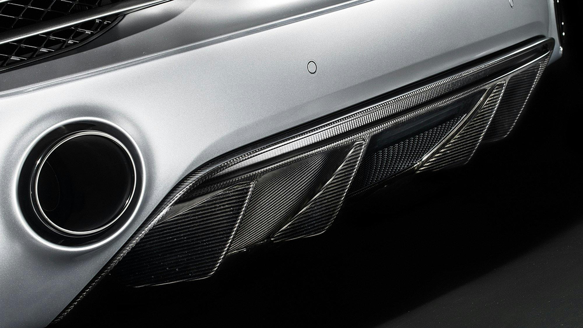 AudiR8Competition-004