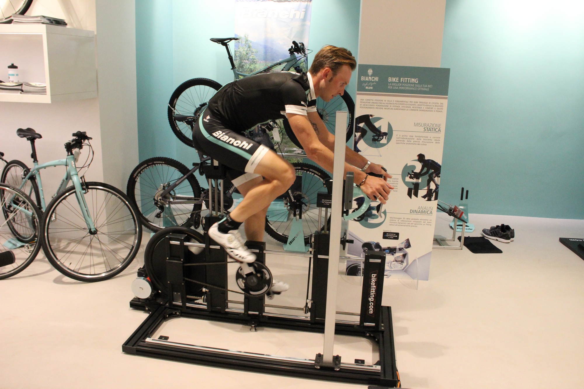 BianchiCafe&Cycles00013