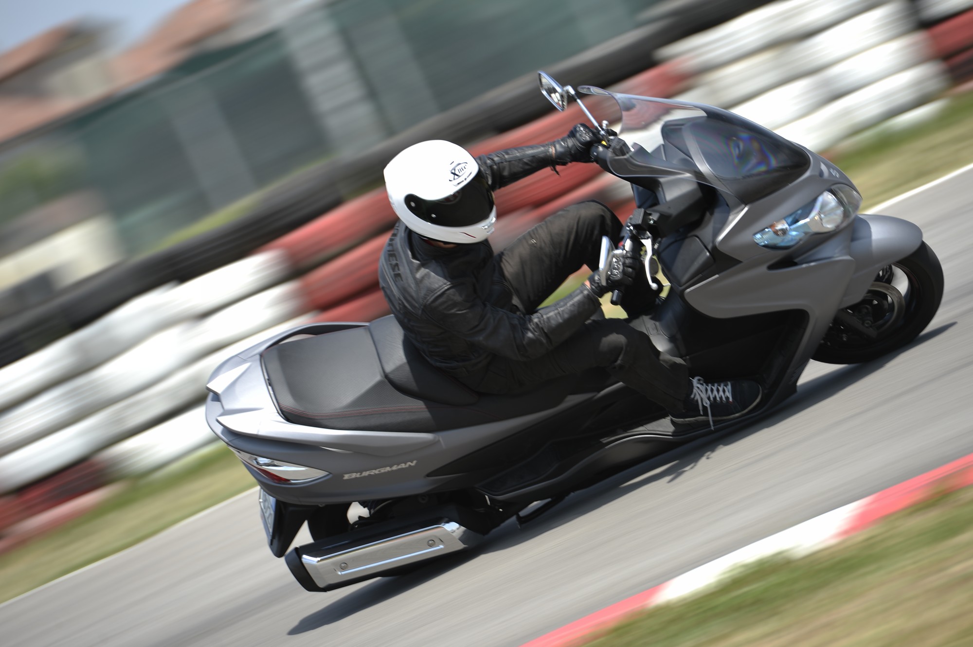 SuzikiBurgmanFamilyDay021