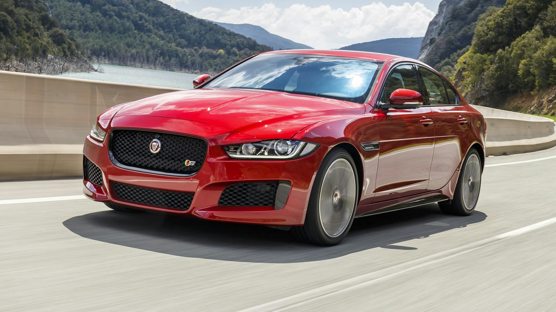 Jaguar Xe Xf Ed F Pace My17 Nel Nome Del 4 Cilindri 7088