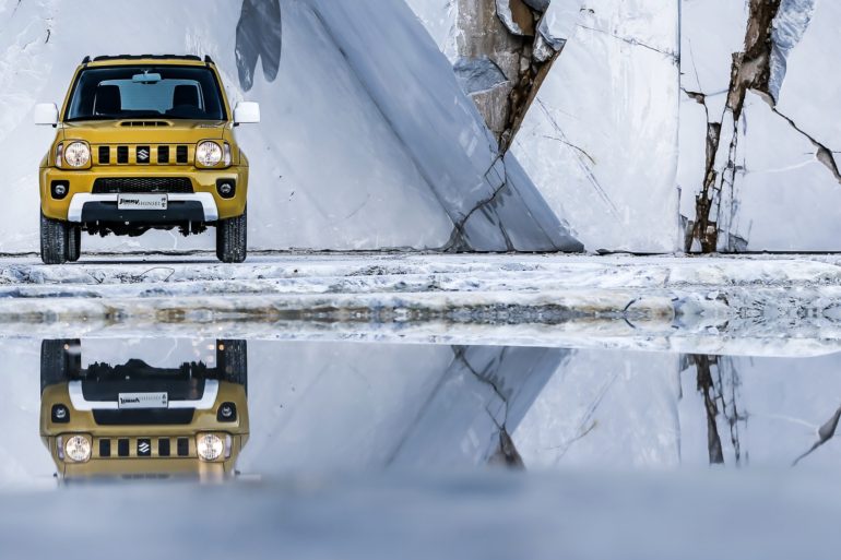 Suzuki Jimny Shinsei, foto statica in cava