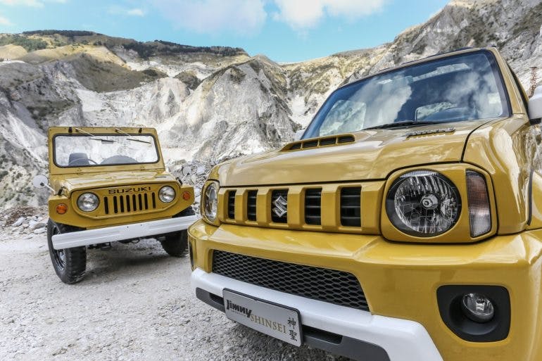 Suzuki Jimny Shinsei e Jimny LJ10 vecchia insieme