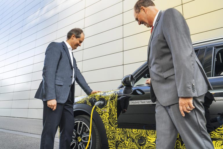 mini-ibrida-plug-in-2017_00004