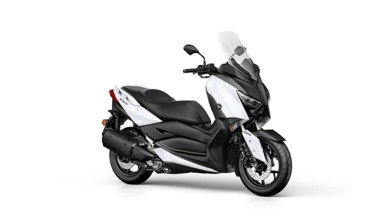 yamaha-x-max-300-2017_00021